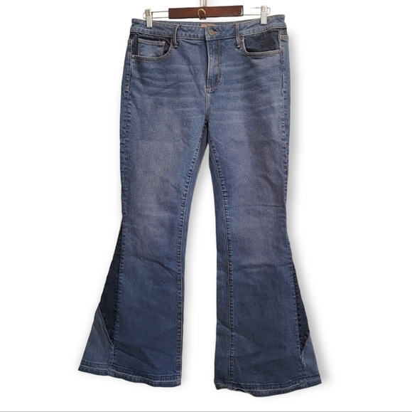 Driftwood Cleo Besties Trilogy Contrast Color Denim Flare Leg Jeans Size 32 - Picture 3 of 17